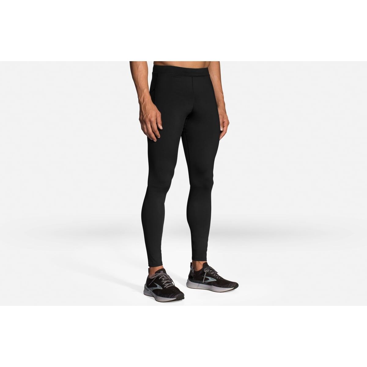 BROOKS Source Tight M